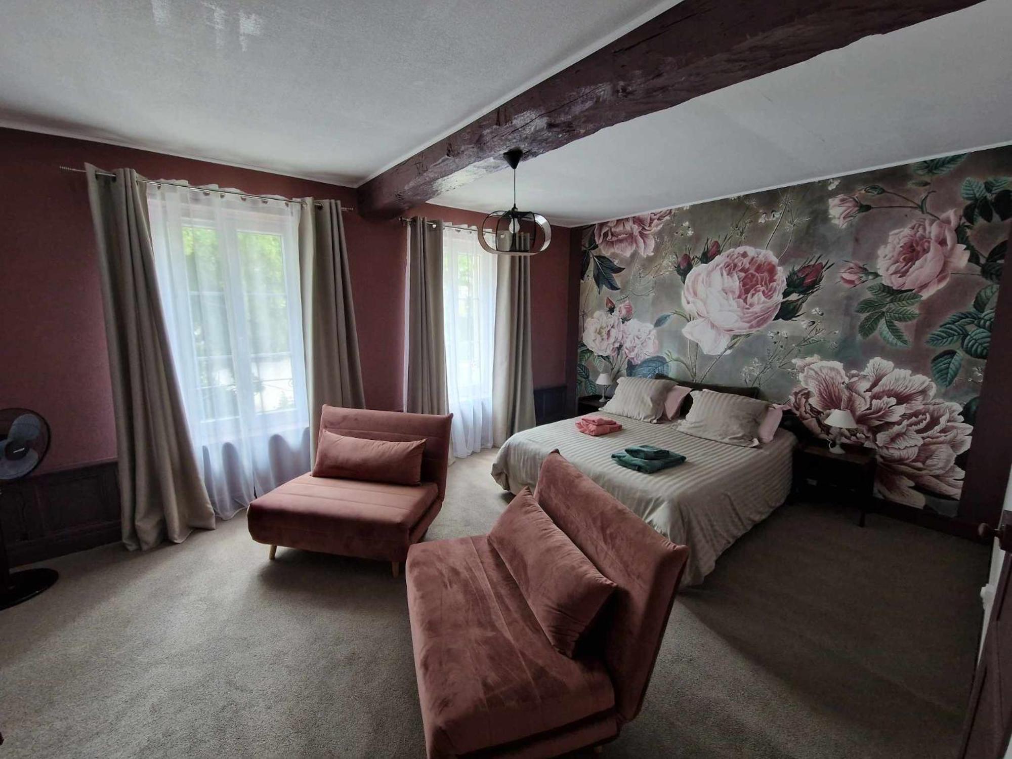 Escale Au Clos Saint Martin De Juillers Gites Et Chambres D'Hotes Exterior foto